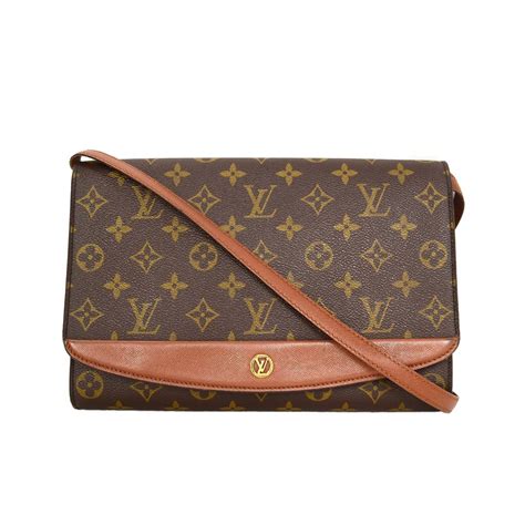 louis vuitton clutch bag cheap|louis vuitton vintage clutch bag.